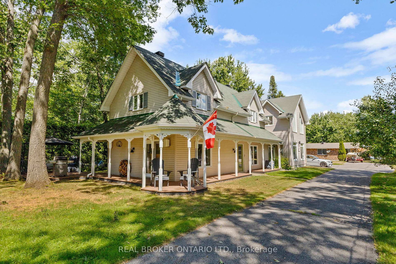 660-bayview-drive-ottawa-ontario-x12370255