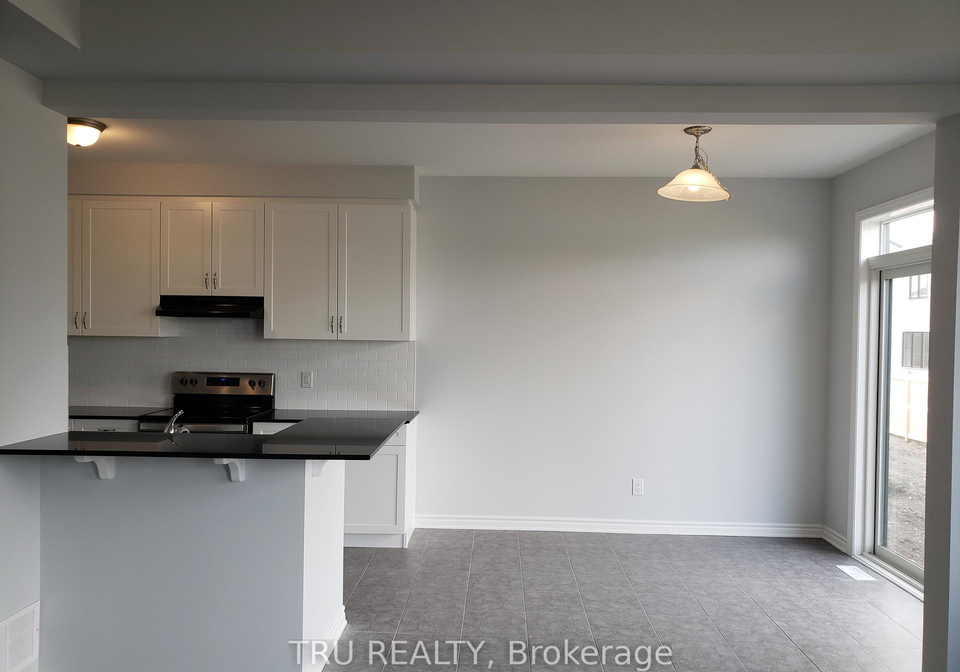 151-pictou-crescent-kanata-ontario-x12370284