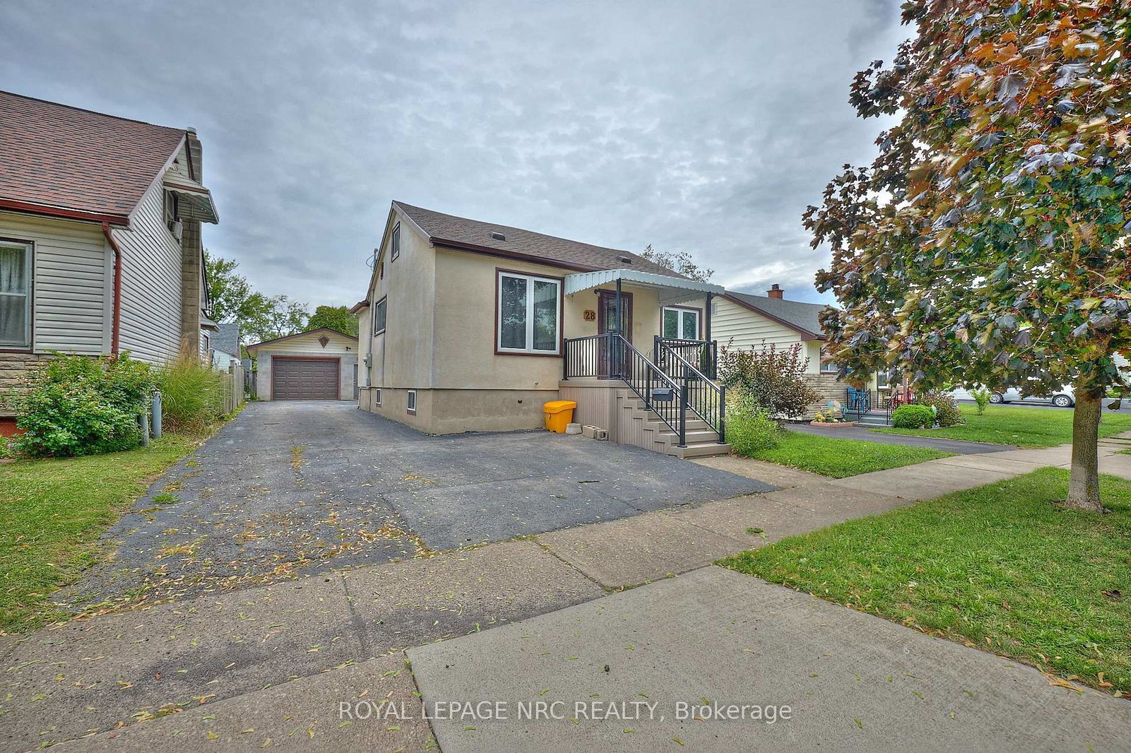 28-exeter-avenue-welland-ontario-x12370325