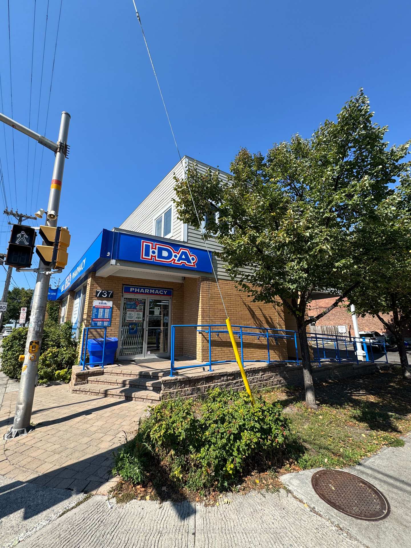 737-gladstone-avenue-ottawa-ontario-x12370332