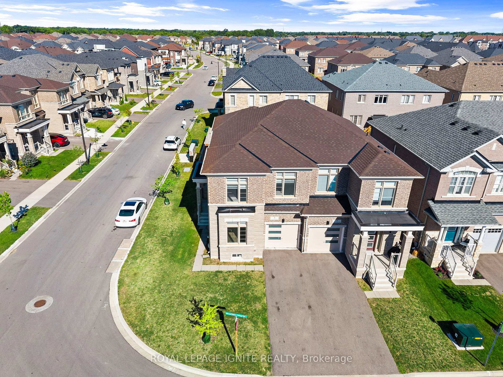 3-mountain-heights-place-hamilton-ontario-x12370341
