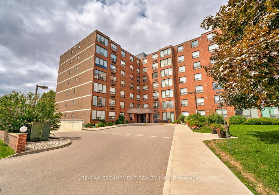 99-donn-avenue-hamilton-ontario-x12370565