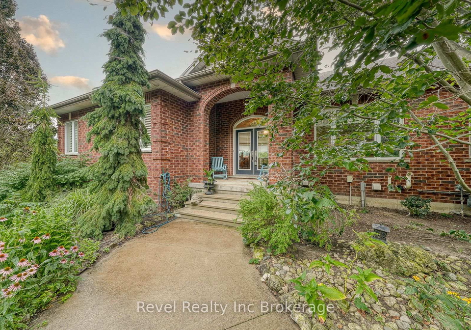 166-argyle-street-zorra-ontario-x12370750