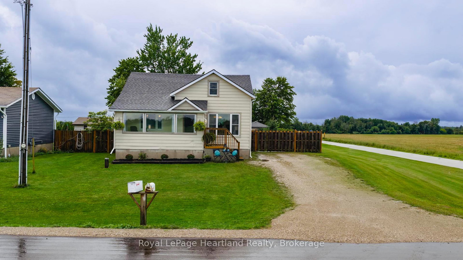 41553-summerhill-road-s-central-huron-ontario-x12370779