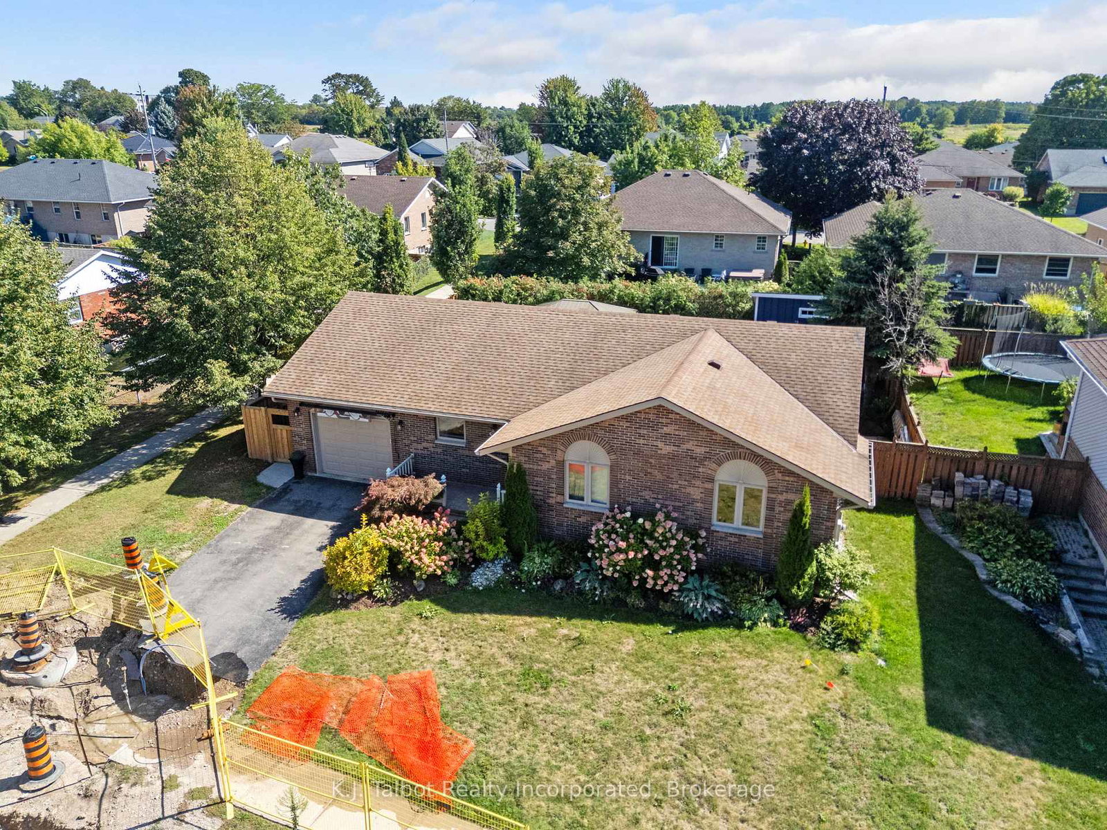 47-suncoast-drive-w-goderich-ontario-x12370888
