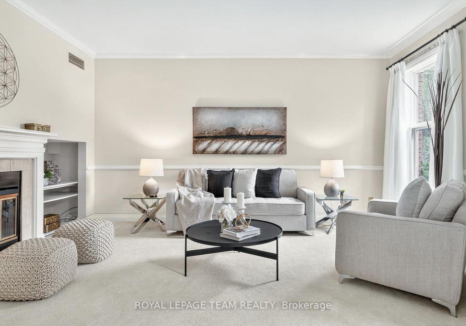 292-laurier-avenue-ottawa-ontario-x12371013