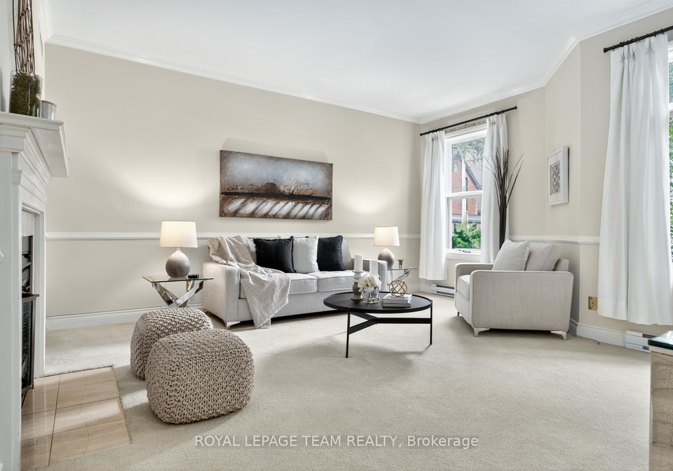 292-laurier-avenue-ottawa-ontario-x12371013