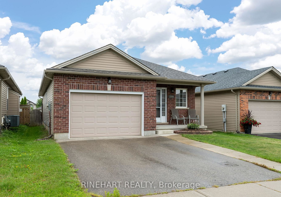 2049-cherrywood-trail-london-north-ontario-x12371123