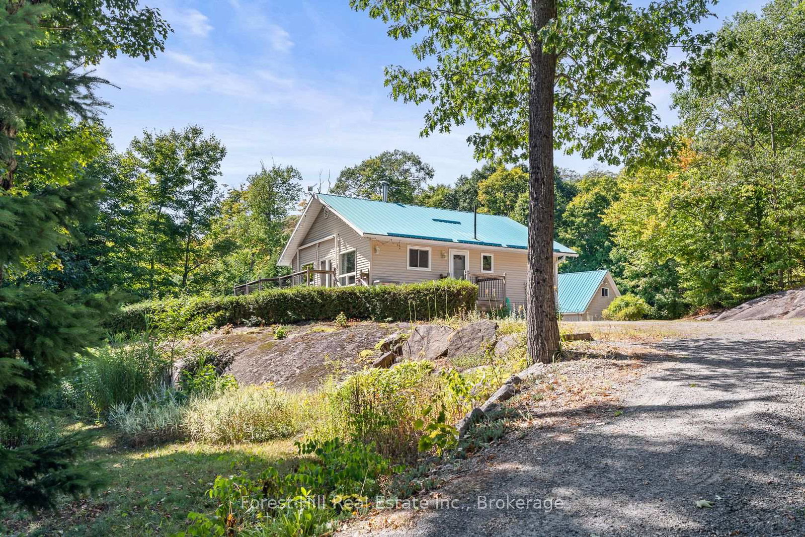 2851-kawagama-lake-road-algonquin-highlands-ontario-x12371218