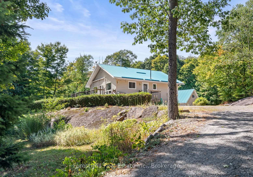 2851-kawagama-lake-road-algonquin-highlands-ontario-x12371218