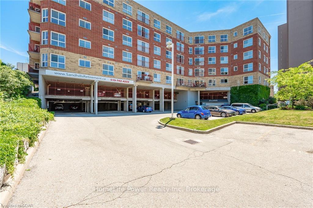 20-st-george-street-kitchener-ontario-x12371312