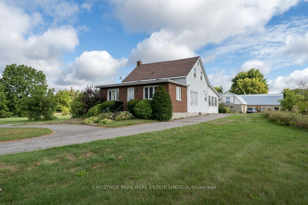 344-county-road-5-prince-edward-county-ontario-x12371466