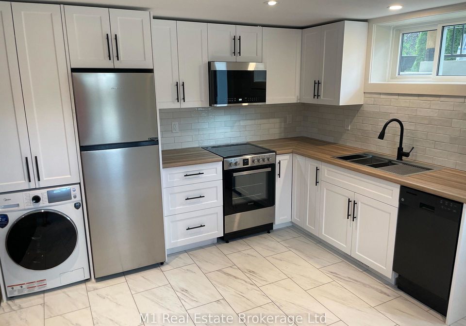 18-promenade-road-guelph-ontario-x12371469