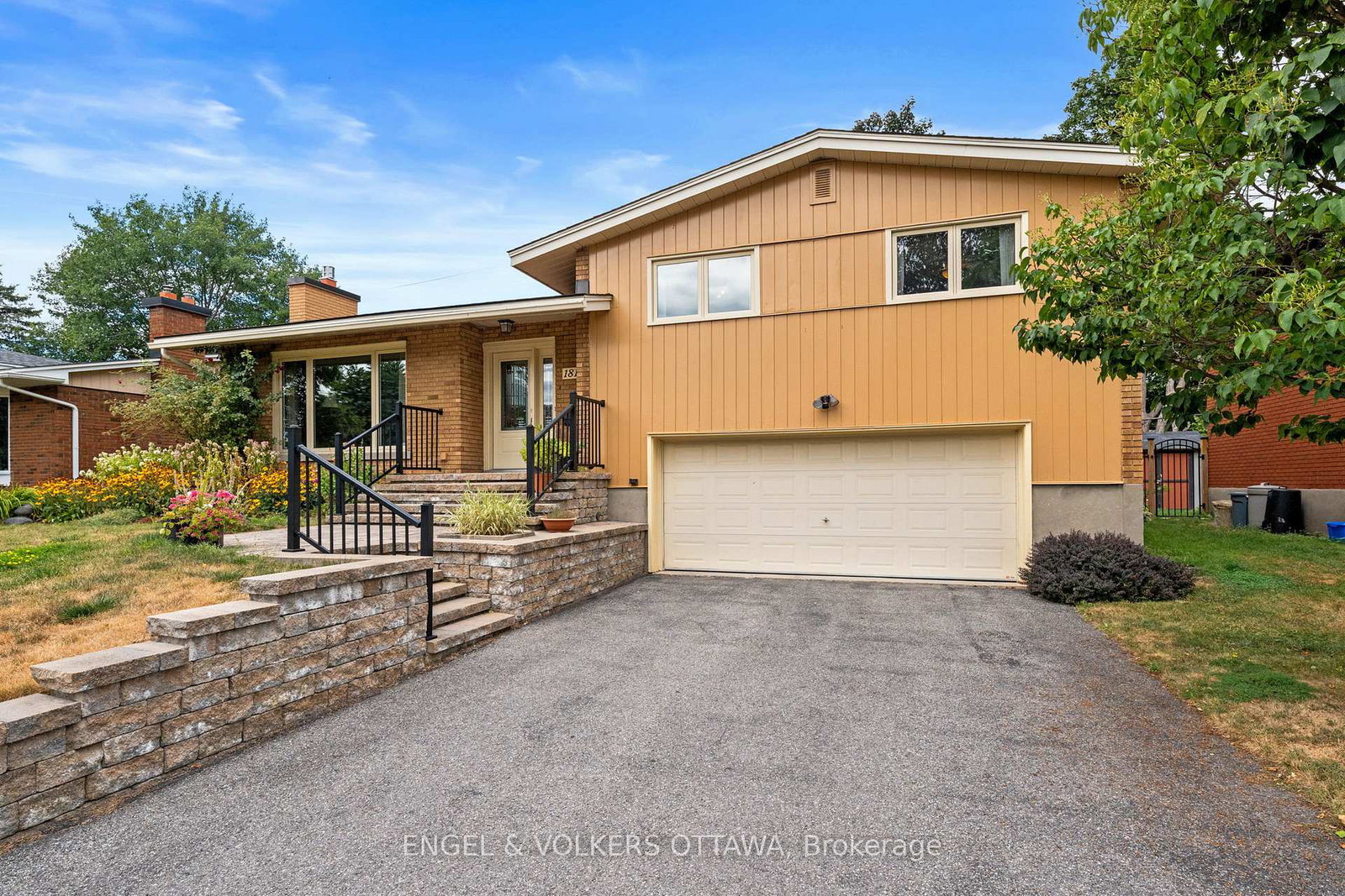 1815-paisley-avenue-ottawa-ontario-x12371470
