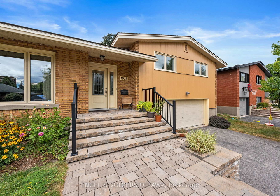 1815-paisley-avenue-ottawa-ontario-x12371470