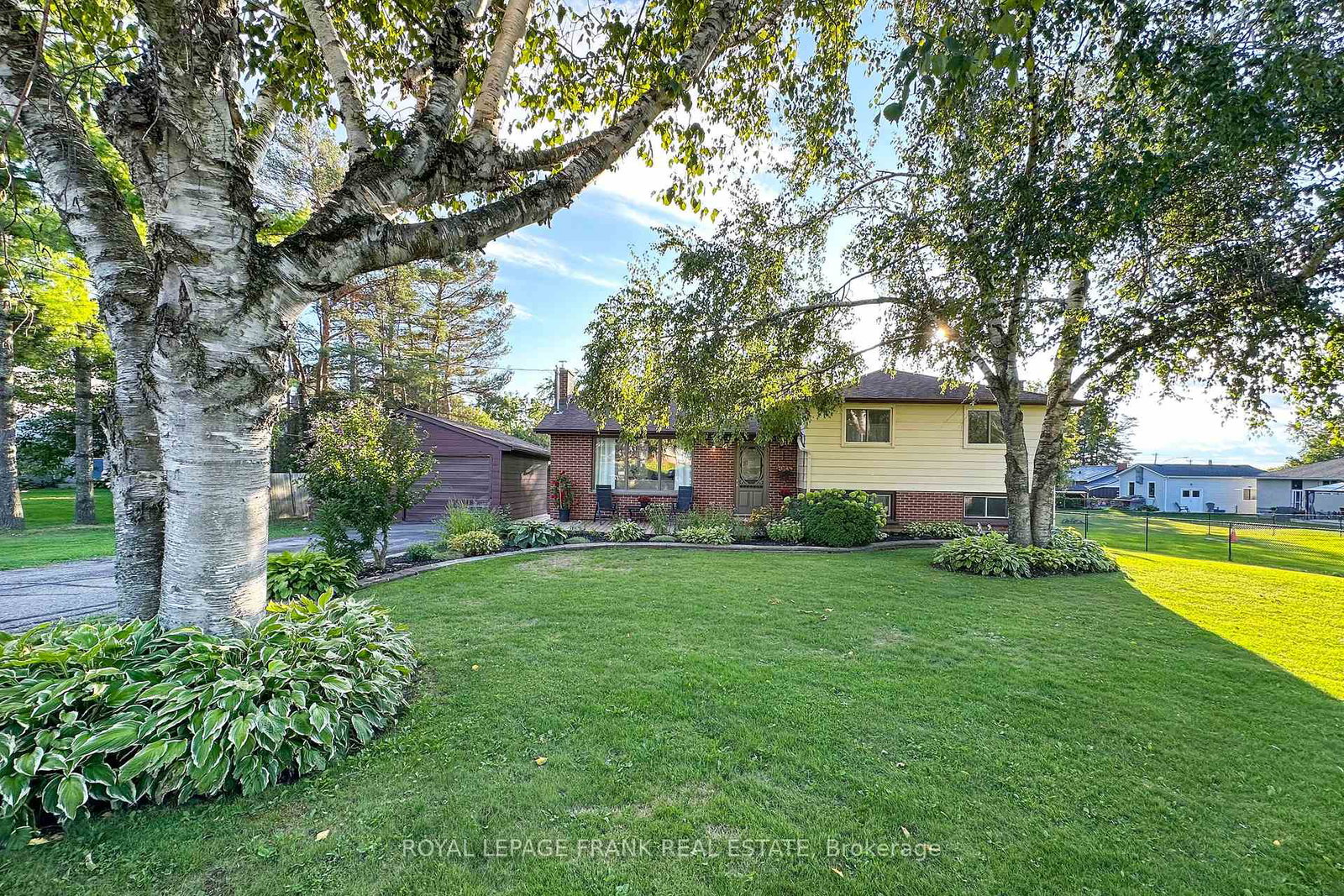 4-arbour-court-kawartha-lakes-ontario-x12371472