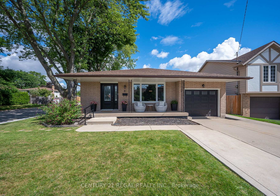3-mentino-court-hamilton-ontario-x12371477