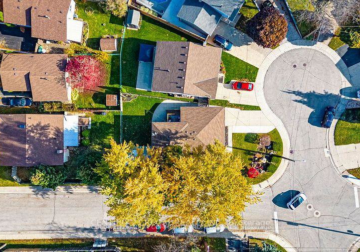3-mentino-court-hamilton-ontario-x12371477