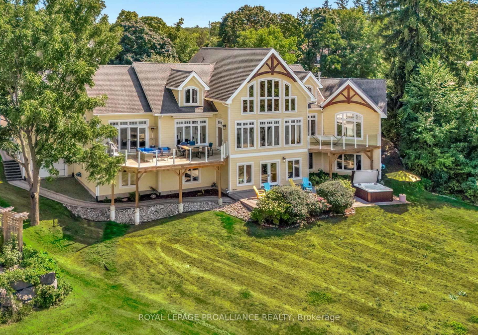 12698-loyalist-parkway-prince-edward-county-ontario-x12371479