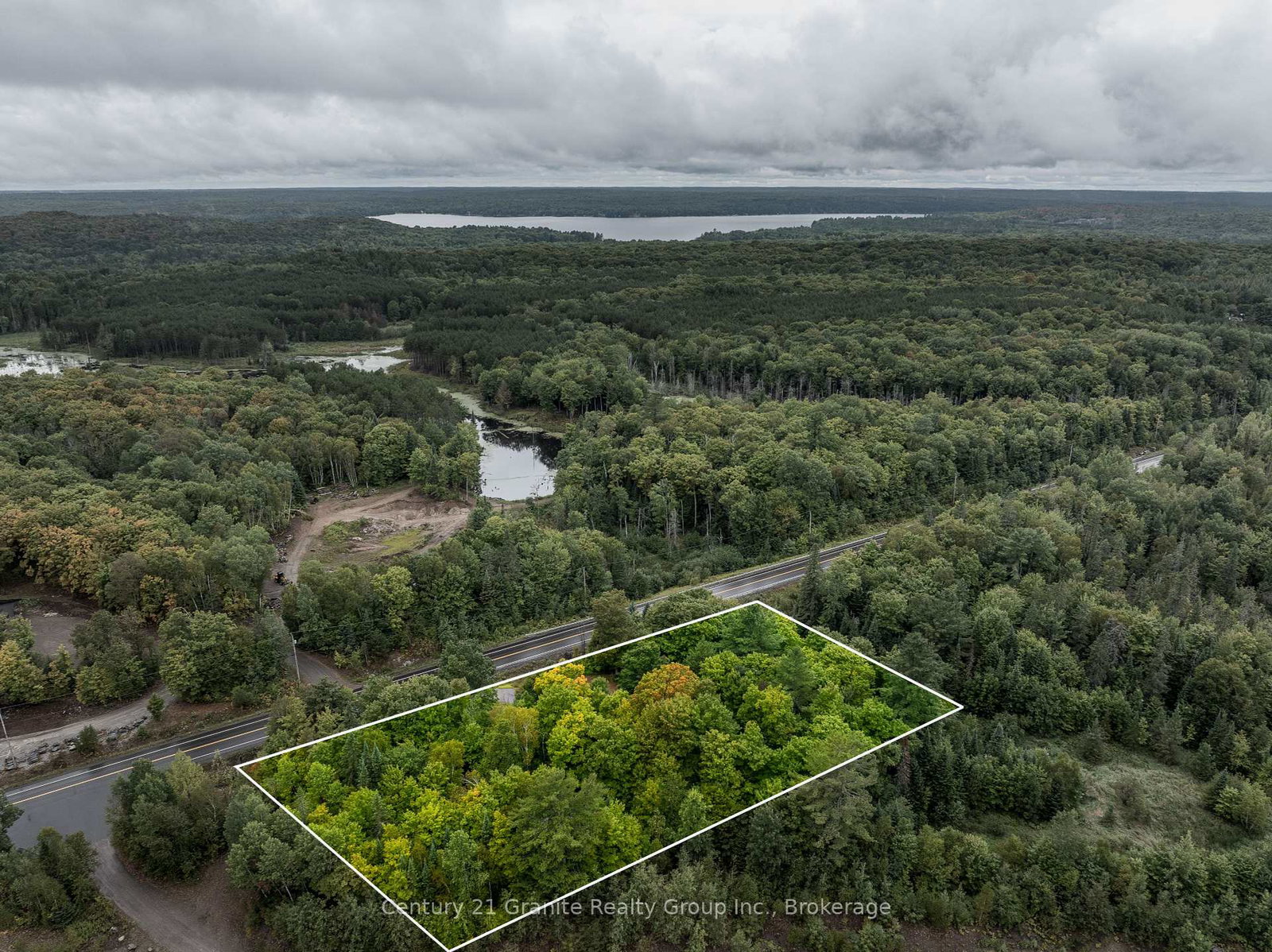9564-highway-118-algonquin-highlands-ontario-x12371483