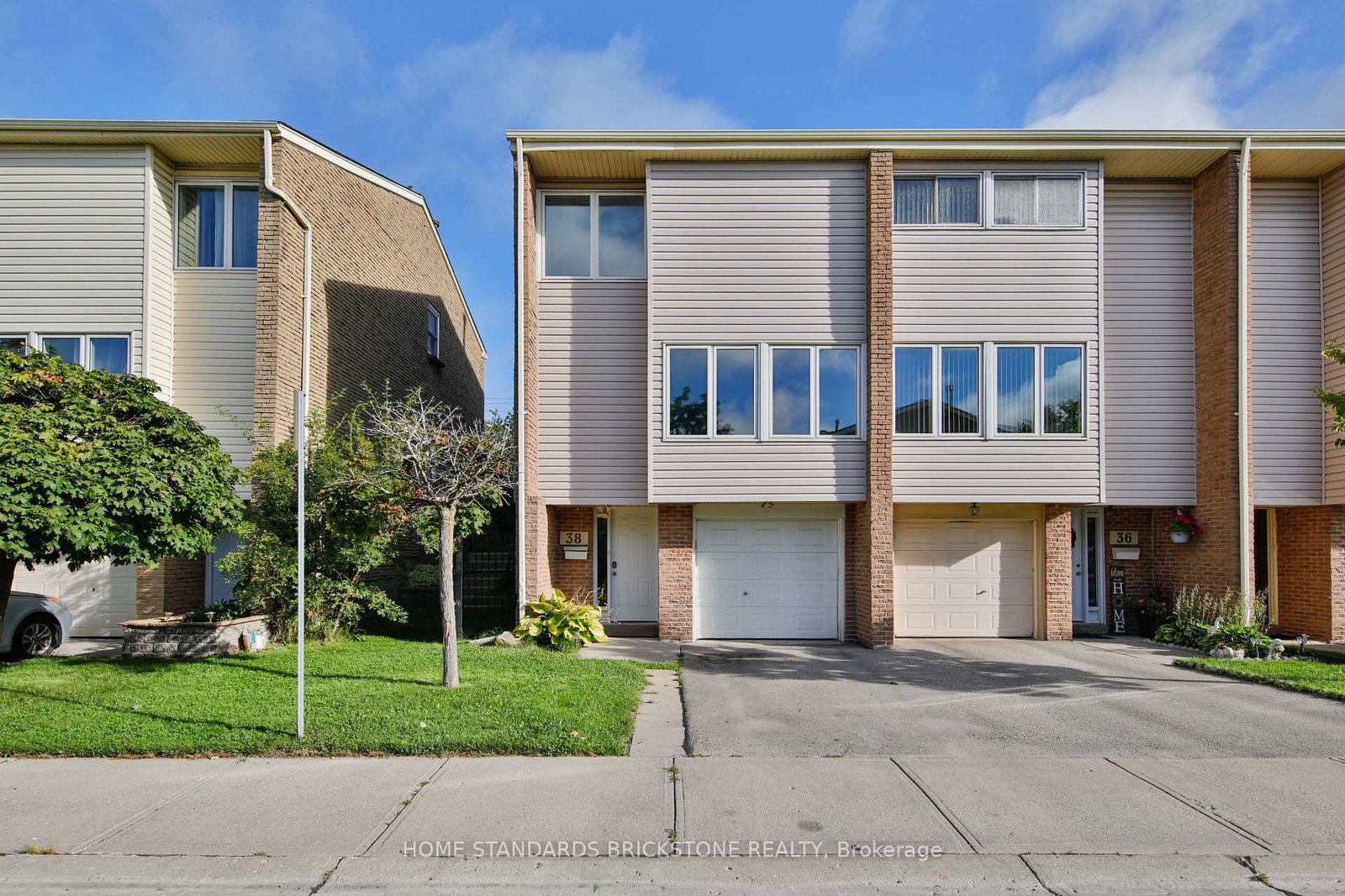 700-osgoode-drive-n-london-south-ontario-x12371486