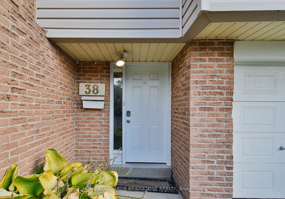 700-osgoode-drive-n-london-south-ontario-x12371486