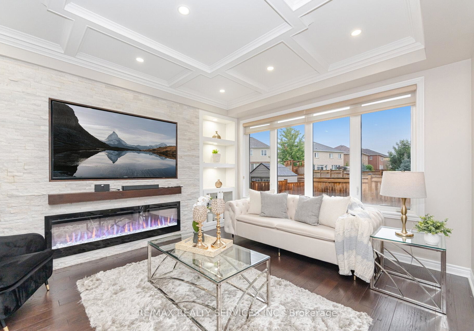30-oldham-avenue-brant-ontario-x12371549