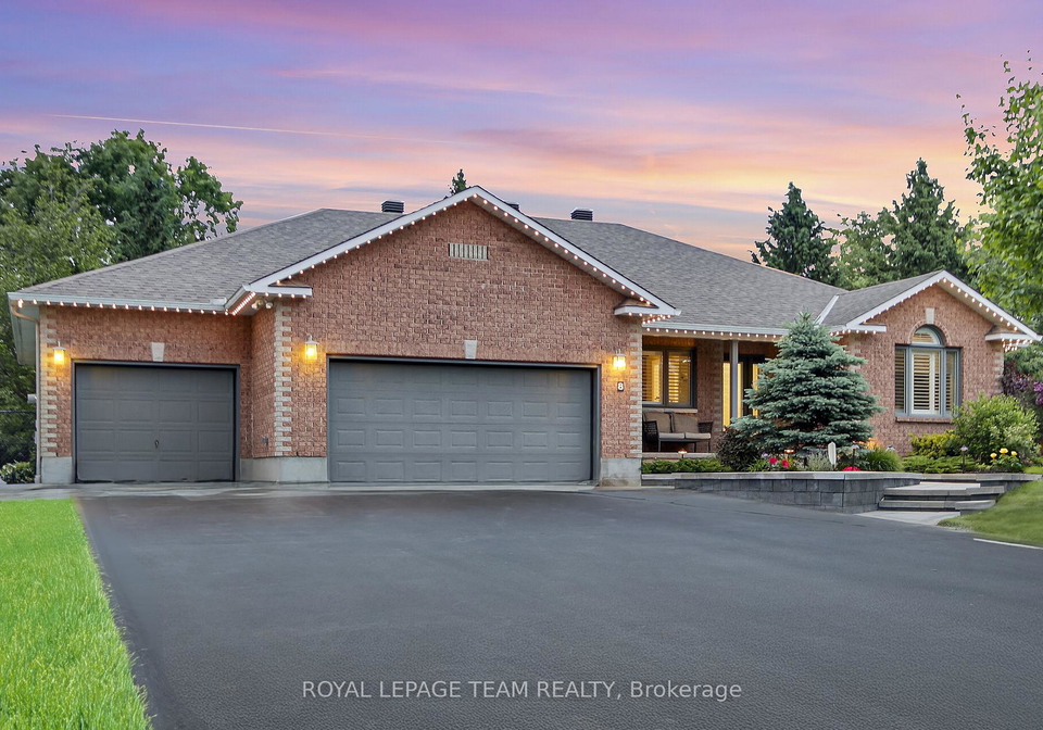 8-richland-drive-ottawa-ontario-x12371645