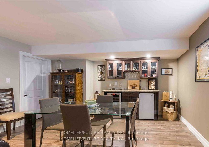 40-ambrosia-terrace-quinte-west-ontario-x12371657
