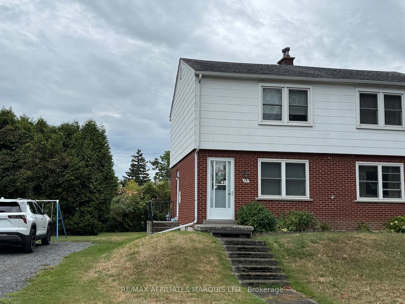 20-casselman-road-south-dundas-ontario-x12371755