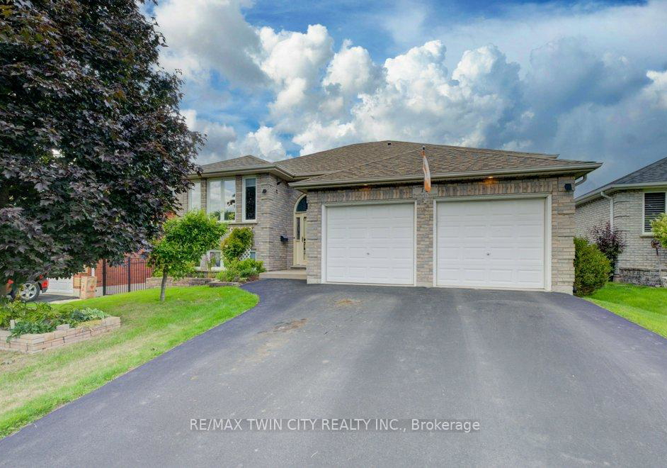 12-bradbury-crescent-brant-ontario-x12372007