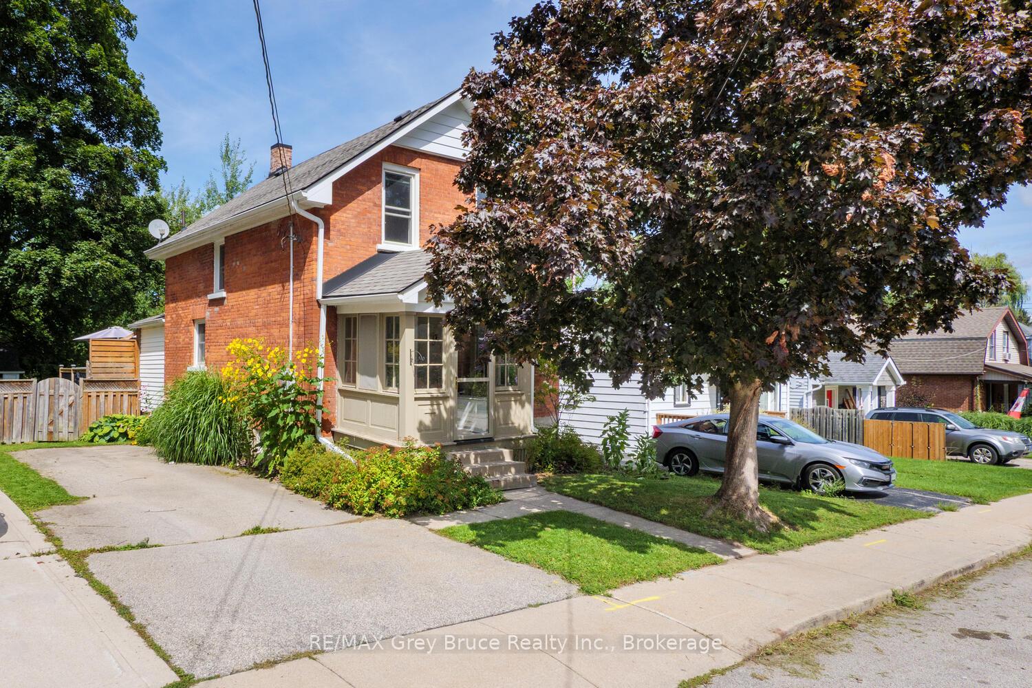 564-w-13th-a-street-owen-sound-ontario-x12372026