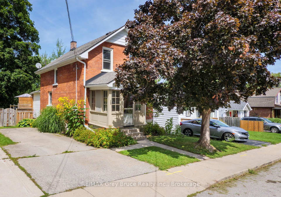 564-w-13th-a-street-owen-sound-ontario-x12372026