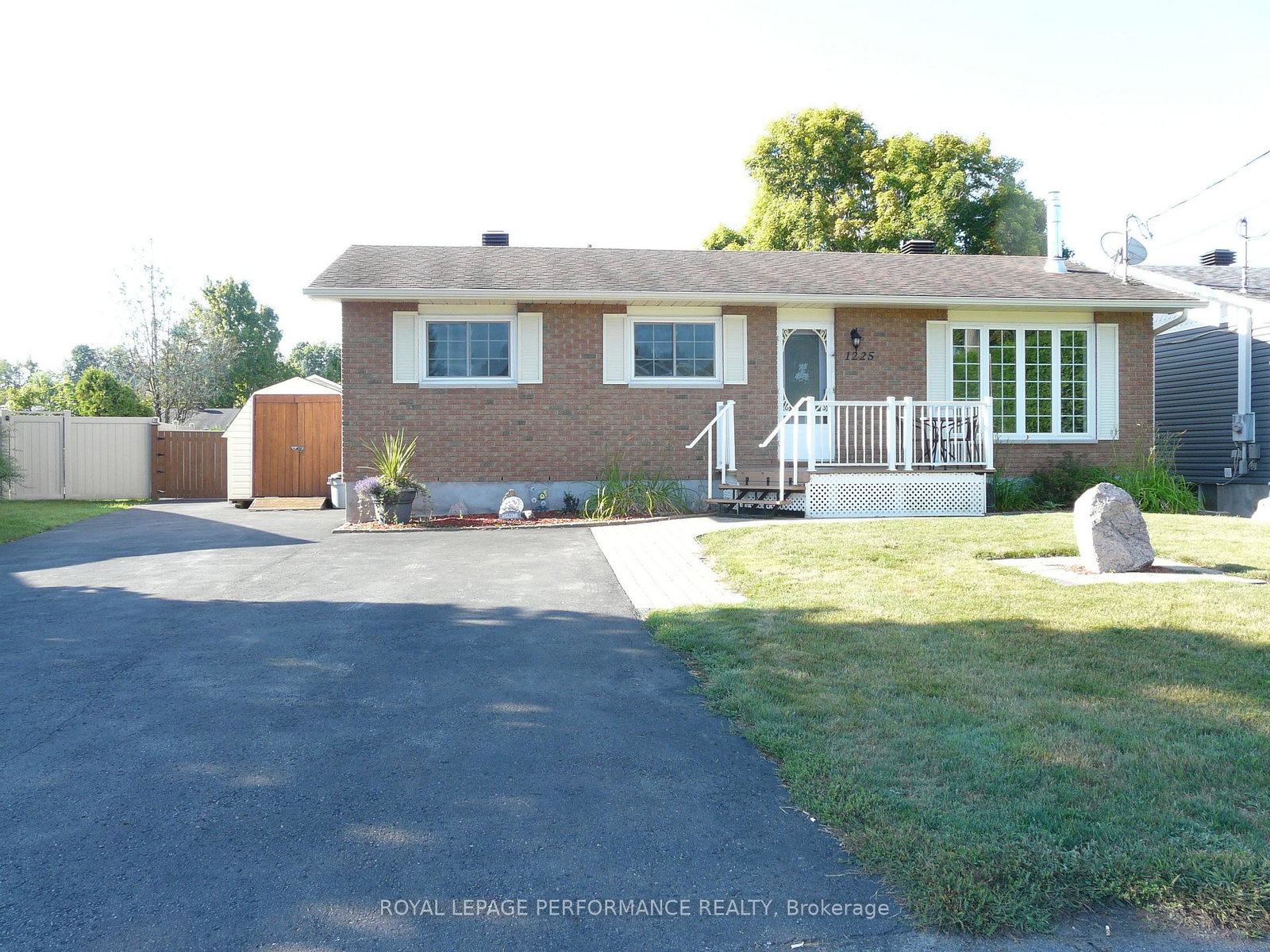 1225-campeau-crescent-clarence-rockland-ontario-x12372378