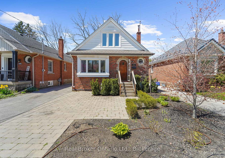 223-bond-street-n-hamilton-ontario-x12372381