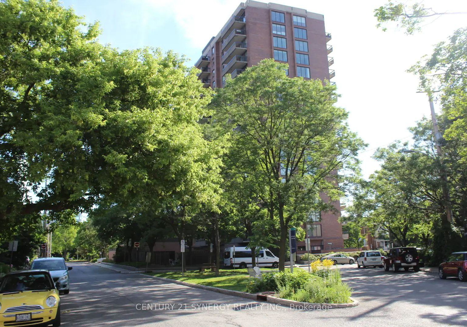 20-the-driveway-drive-ottawa-ontario-x12372432