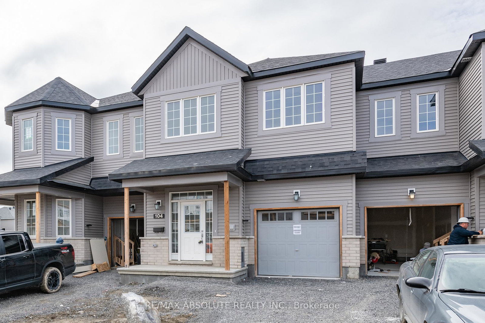 104-mesa-drive-ottawa-ontario-x12372585