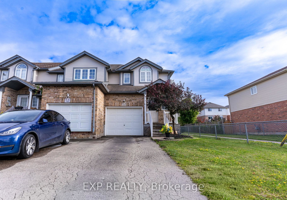318-activa-avenue-kitchener-ontario-x12372615