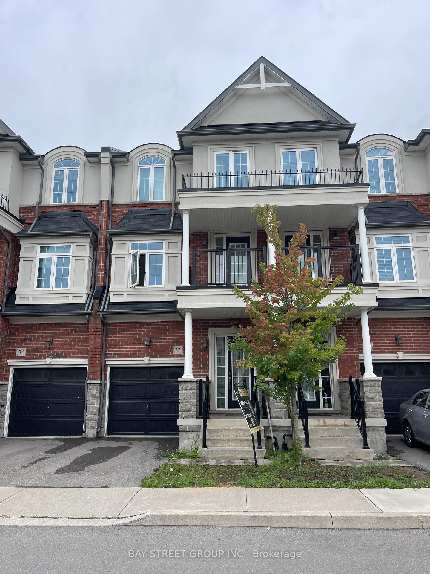 32-borers-creek-circle-hamilton-ontario-x12372686
