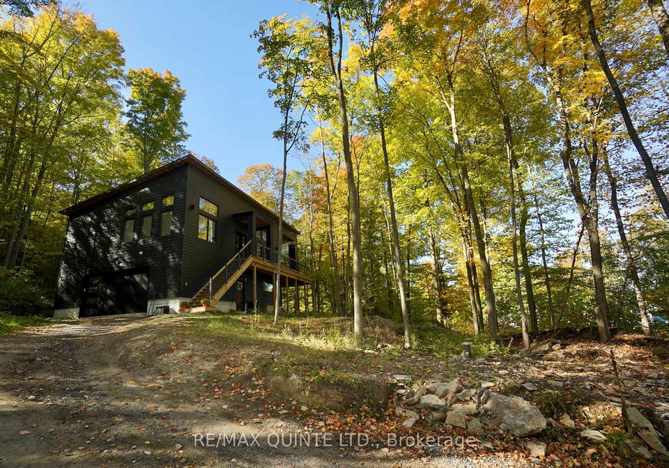 11509-loyalist-parkway-prince-edward-county-ontario-x12372690