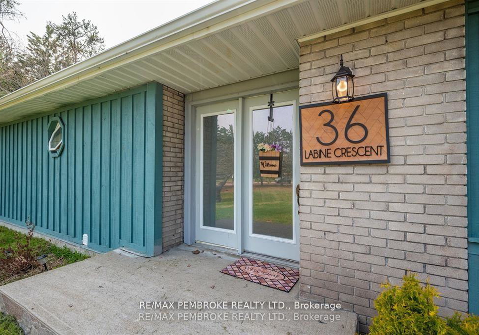 36-labine-crescent-petawawa-ontario-x12372729
