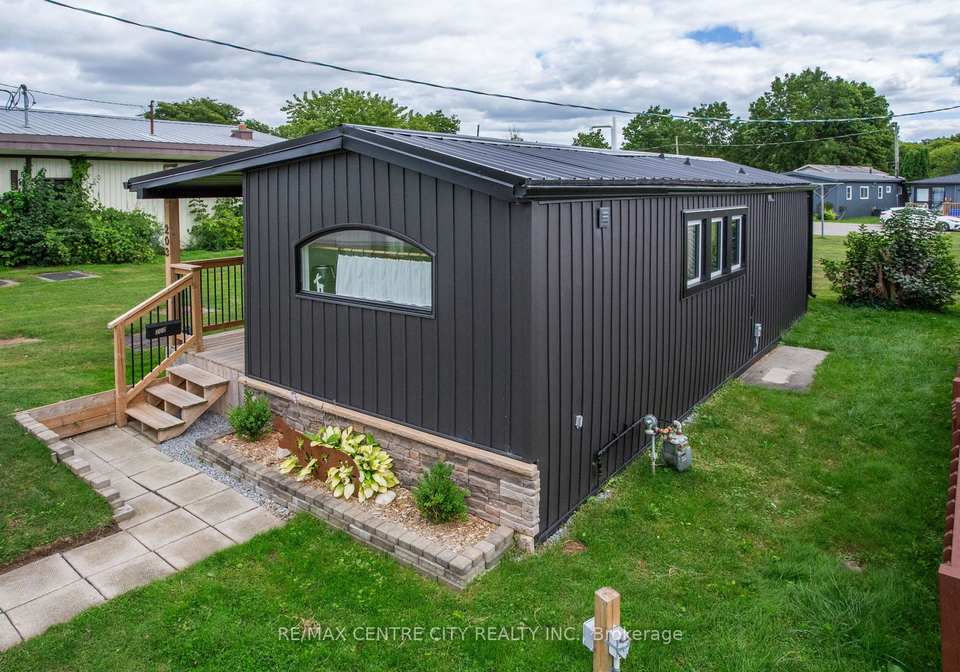 198-springbank-drive-london-south-ontario-x12372773