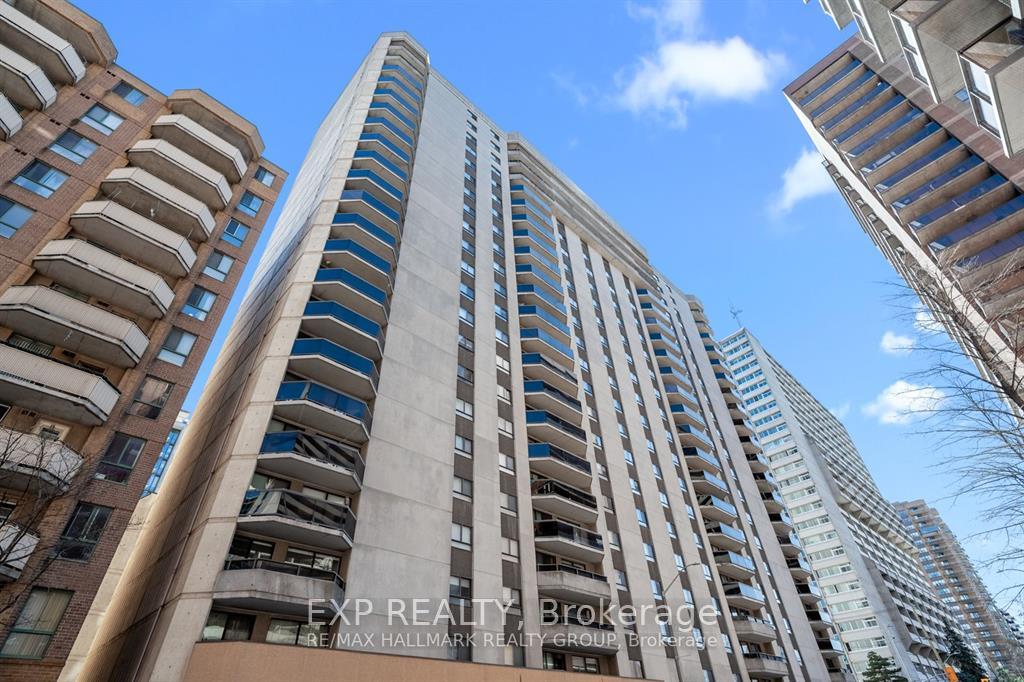 470-laurier-avenue-w-ottawa-ontario-x12372929