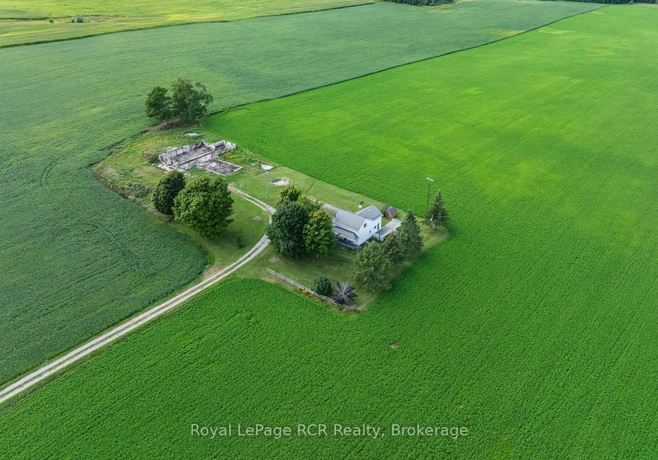 228-10-concession-brockton-ontario-x12373092