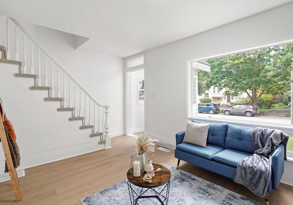 99-john-street-huron-east-ontario-x12373124