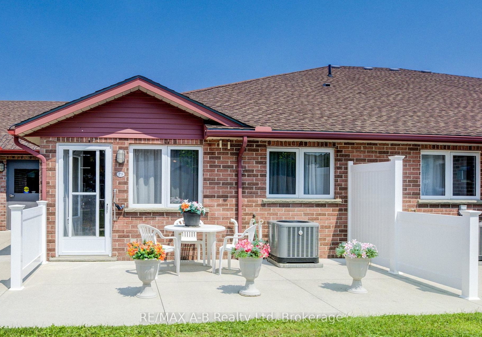 300-john-street-s-stratford-ontario-x12373159
