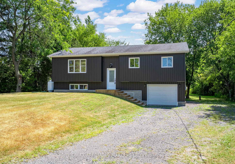 18222-patrick-street-south-glengarry-ontario-x12373222