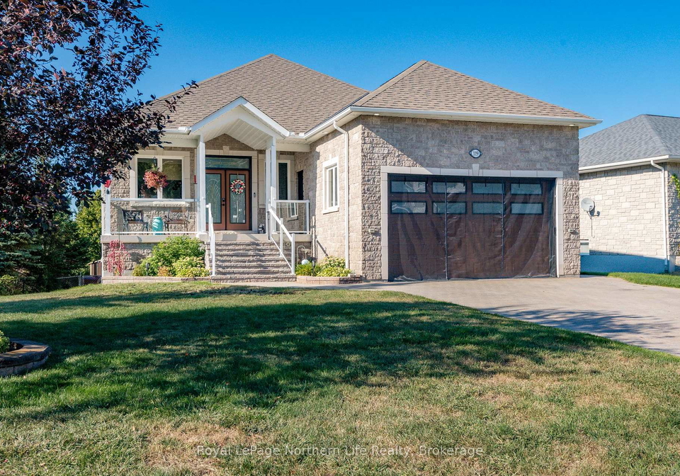 119-osprey-crescent-callander-ontario-x12373233