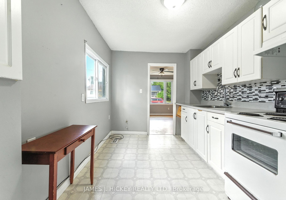 29-glendale-avenue-deep-river-ontario-x12373292