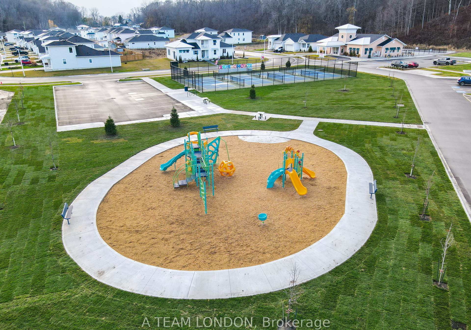 100-the-promenade-central-elgin-ontario-x12373301